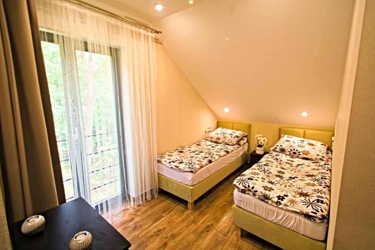 Daisy - Sunny Flowers Apartments Łukęcin Екстериор снимка
